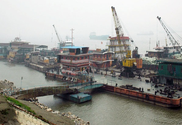 武汉港务集团汉口港埠分公司